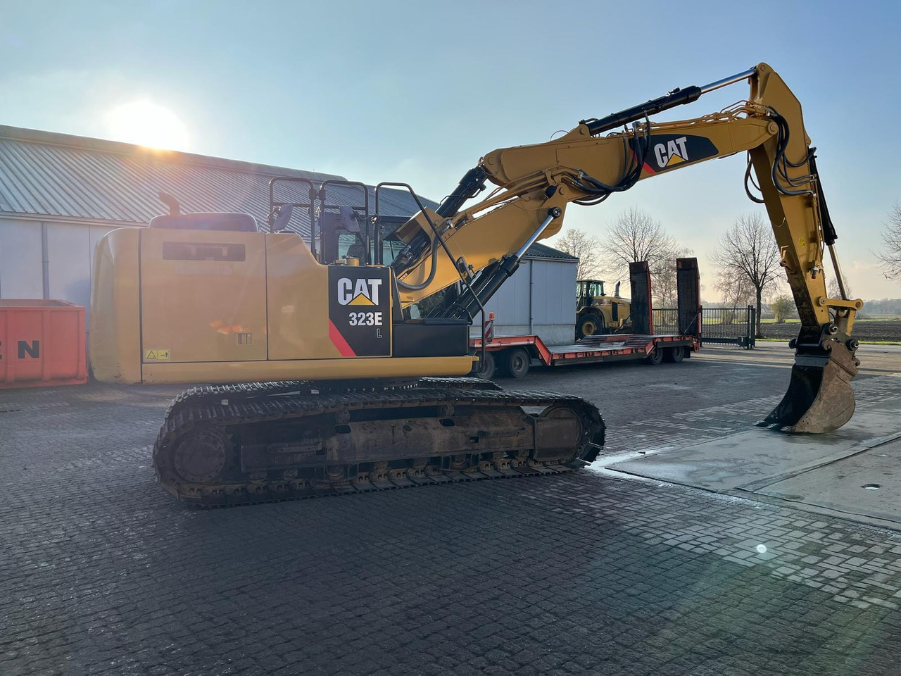 Caterpillar 323EL - Гусеничный экскаватор: фото 4 Caterpillar 323EL - Гусеничный экскаватор: фото 4