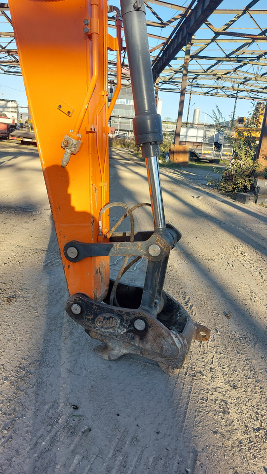 Гусеничный экскаватор DOOSAN DX140LC-5: фото 10