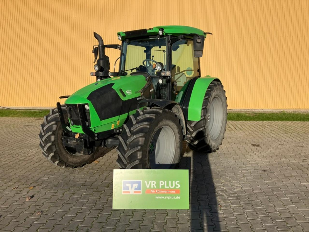Deutz-Fahr 5120 GS - Трактор: фото 1 Deutz-Fahr 5120 GS - Трактор: фото 1
