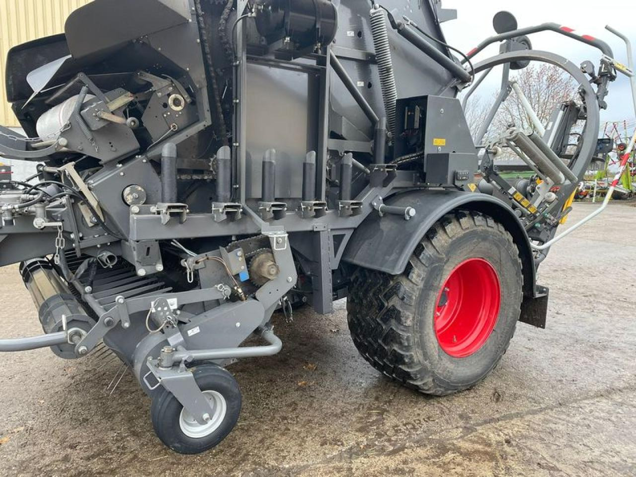 Fendt ROTANA 160 V COMBI - Пресс-подборщик рулонный: фото 5 Fendt ROTANA 160 V COMBI - Пресс-подборщик рулонный: фото 5