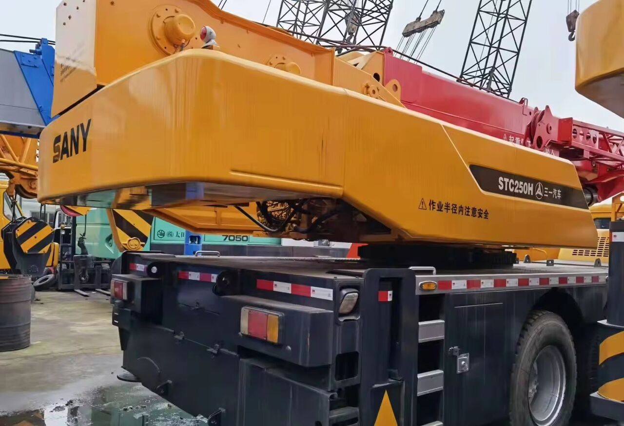 Sany - Мобильный кран: фото 3 Sany - Мобильный кран: фото 3