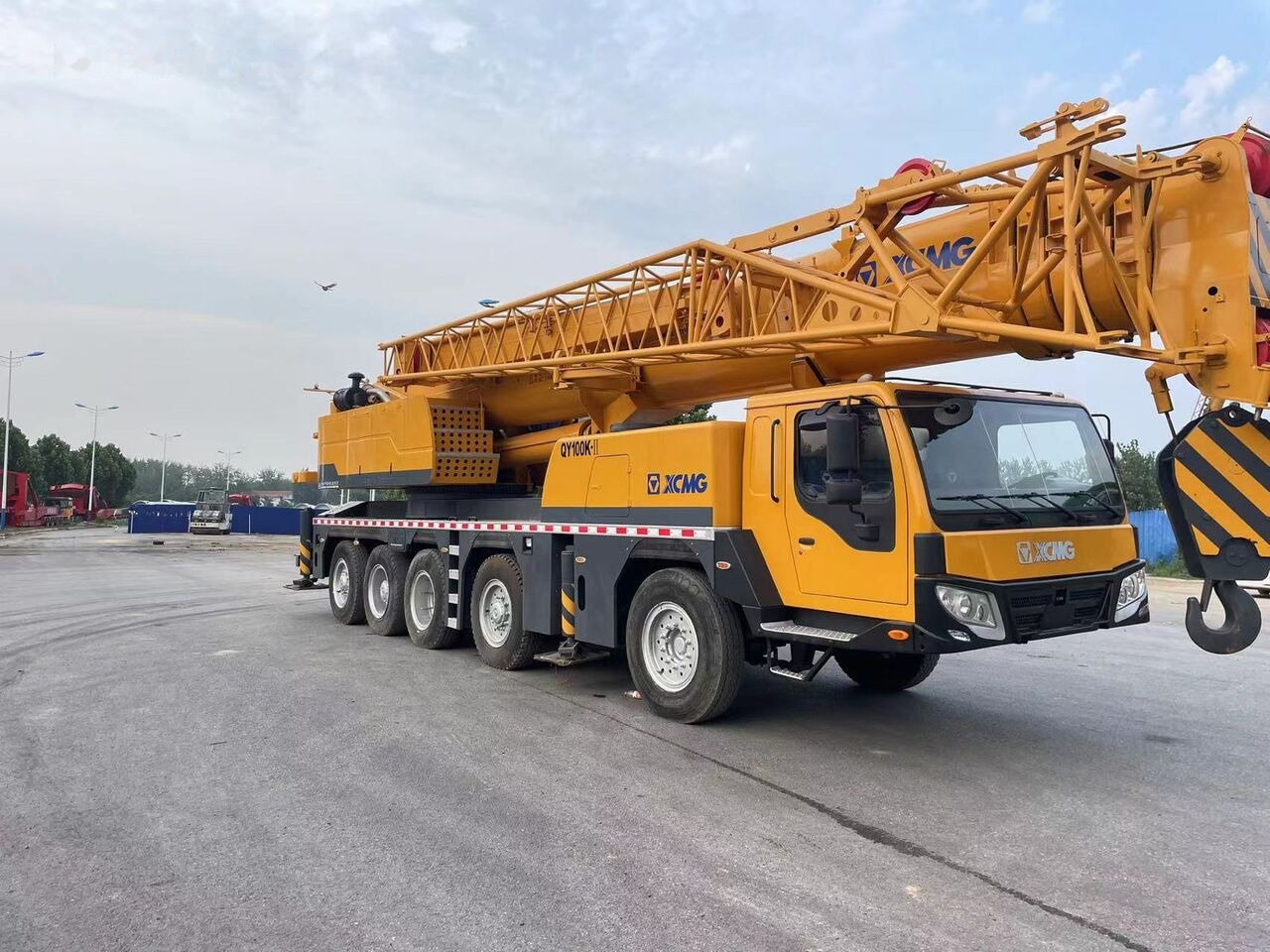 XCMG QY90K QY100K-II 90T 100T 90ton 100ton 80 70 50 - Мобильный кран: фото 2 XCMG QY90K QY100K-II 90T 100T 90ton 100ton 80 70 50 - Мобильный кран: фото 2