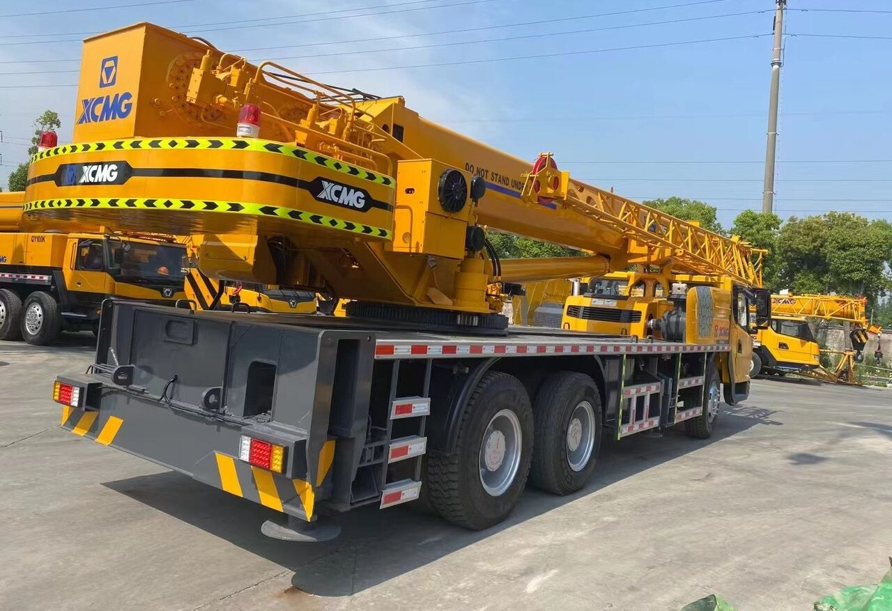 XCMG XCT25 QY25K5D 25ton 50ton 70ton 100ton 130 ton - Мобильный кран: фото 3 XCMG XCT25 QY25K5D 25ton 50ton 70ton 100ton 130 ton - Мобильный кран: фото 3