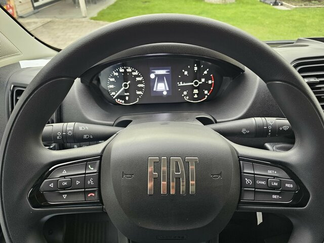 FIAT Ducato 35 MAXI 180 Koffer Kamera 7` TFT sofort... - Фургон с закрытым кузовом: фото 4 FIAT Ducato 35 MAXI 180 Koffer Kamera 7` TFT sofort... - Фургон с закрытым кузовом: фото 4