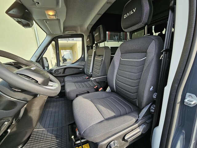 IVECO Daily 35S18HA8V DOKA Snoeks Mixto Hi-Matic 16m³ - Цельнометаллический фургон, Грузопассажирский фургон: фото 3 IVECO Daily 35S18HA8V DOKA Snoeks Mixto Hi-Matic 16m³ - Цельнометаллический фургон, Грузопассажирский фургон: фото 3