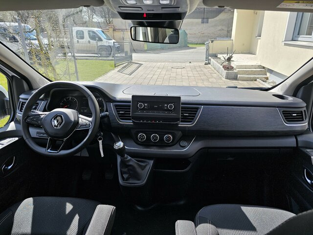 RENAULT Trafic L2H1 3,0t Life 8 Sitzer LED PDC - Легковой автомобиль: фото 2 RENAULT Trafic L2H1 3,0t Life 8 Sitzer LED PDC - Легковой автомобиль: фото 2