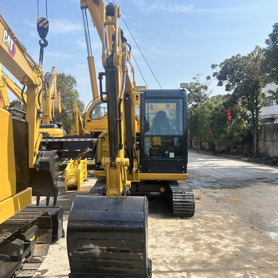 CAT 305.5E2 Excavator - Гусеничный экскаватор: фото 5 CAT 305.5E2 Excavator - Гусеничный экскаватор: фото 5