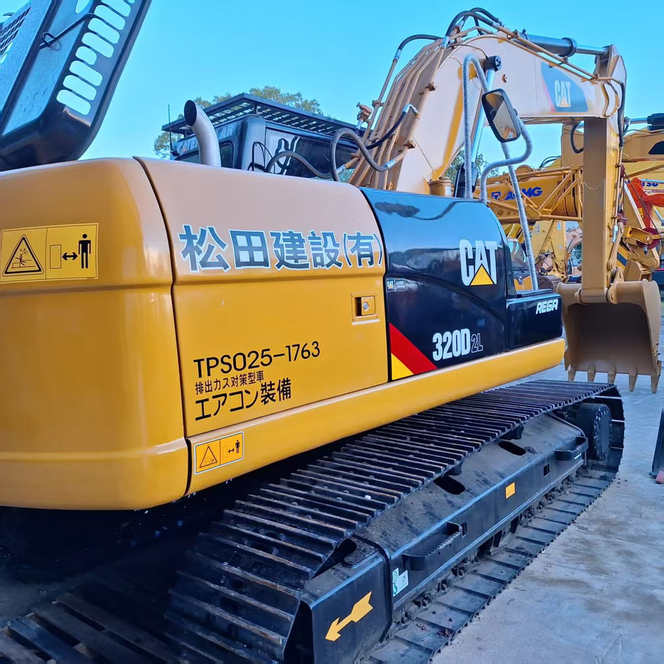 CAT 320D2L Excavator - Гусеничный экскаватор: фото 2 CAT 320D2L Excavator - Гусеничный экскаватор: фото 2