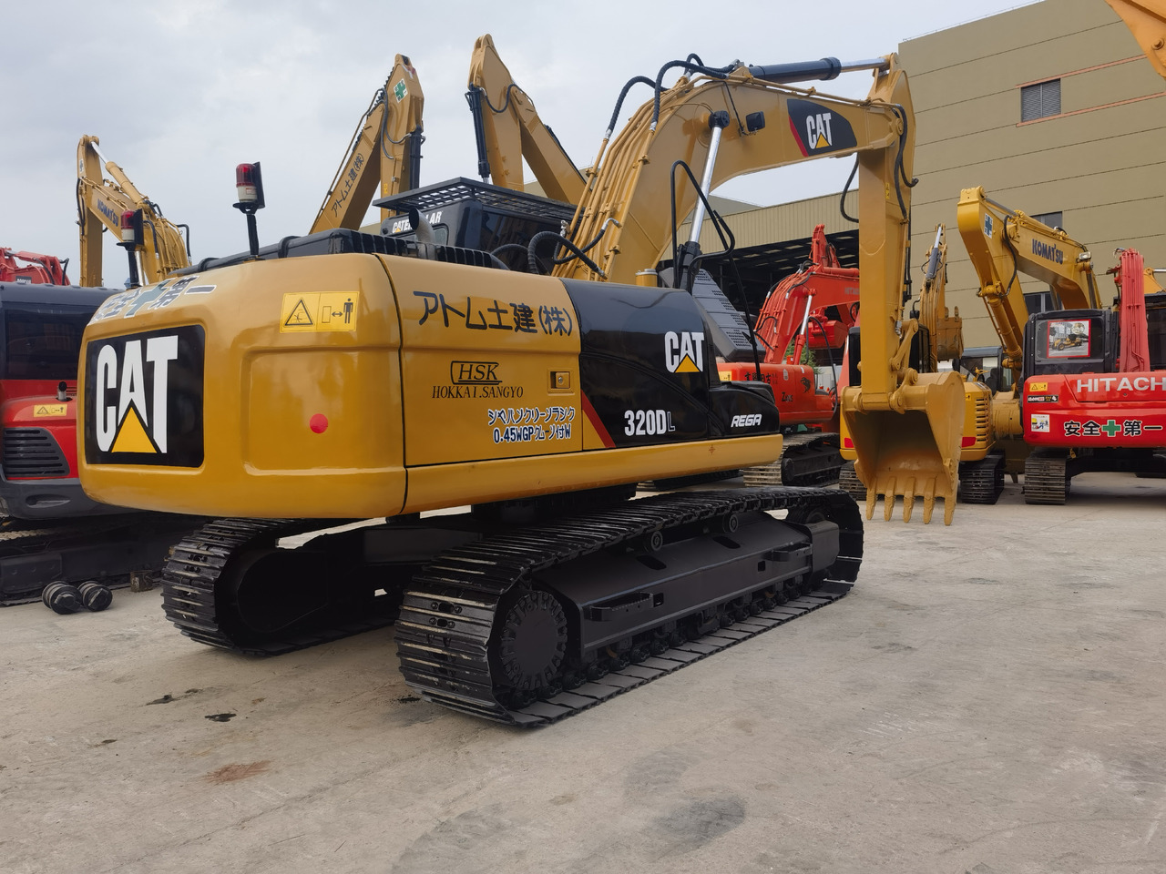 CAT 320DL Excavator - Гусеничный экскаватор: фото 5 CAT 320DL Excavator - Гусеничный экскаватор: фото 5