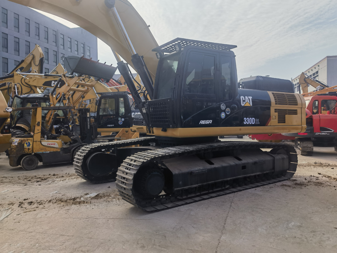 CAT 330D2L Excavator - Гусеничный экскаватор: фото 1 CAT 330D2L Excavator - Гусеничный экскаватор: фото 1
