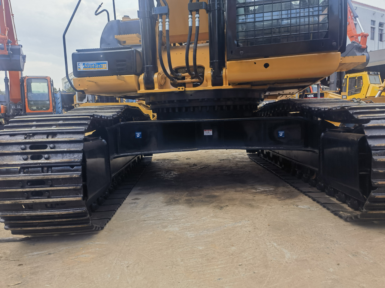 CAT 330DL excavator - Гусеничный экскаватор: фото 5 CAT 330DL excavator - Гусеничный экскаватор: фото 5
