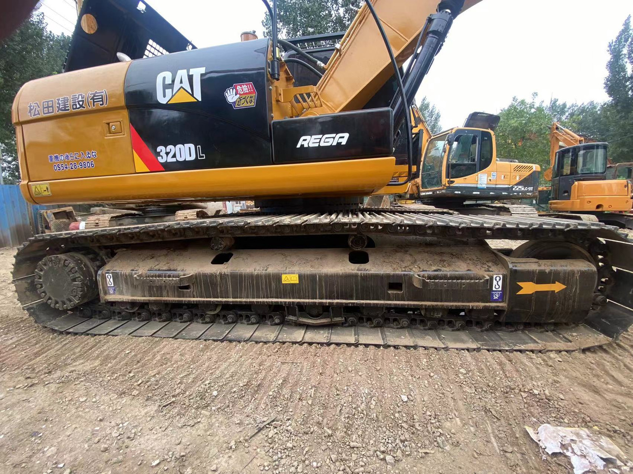 CAT320DL EXCAVATOR - Гусеничный экскаватор: фото 1 CAT320DL EXCAVATOR - Гусеничный экскаватор: фото 1