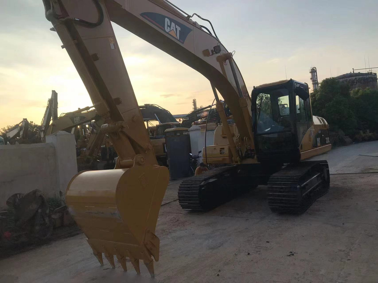Cat 320c excavator - Гусеничный экскаватор: фото 3 Cat 320c excavator - Гусеничный экскаватор: фото 3