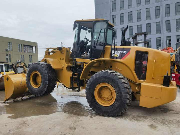 Cheap price pay loader Used CAT 950GC second hand CAT 950GC wheel front loader - Колёсный погрузчик: фото 4 Cheap price pay loader Used CAT 950GC second hand CAT 950GC wheel front loader - Колёсный погрузчик: фото 4