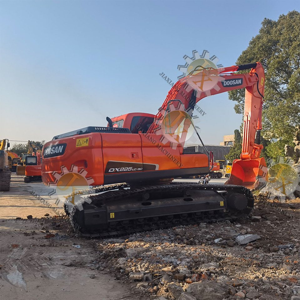 DOOSAN Doosan DX225LC Crawler excavator - Гусеничный экскаватор: фото 1 DOOSAN Doosan DX225LC Crawler excavator - Гусеничный экскаватор: фото 1