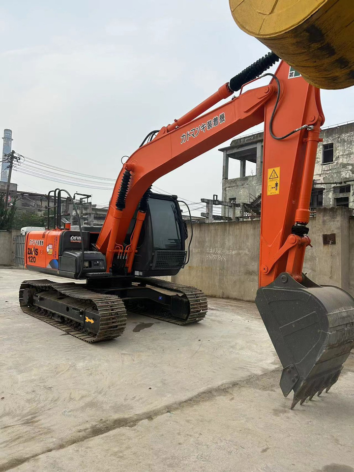 Hitachi ZX120 Excavator - Гусеничный экскаватор: фото 1 Hitachi ZX120 Excavator - Гусеничный экскаватор: фото 1