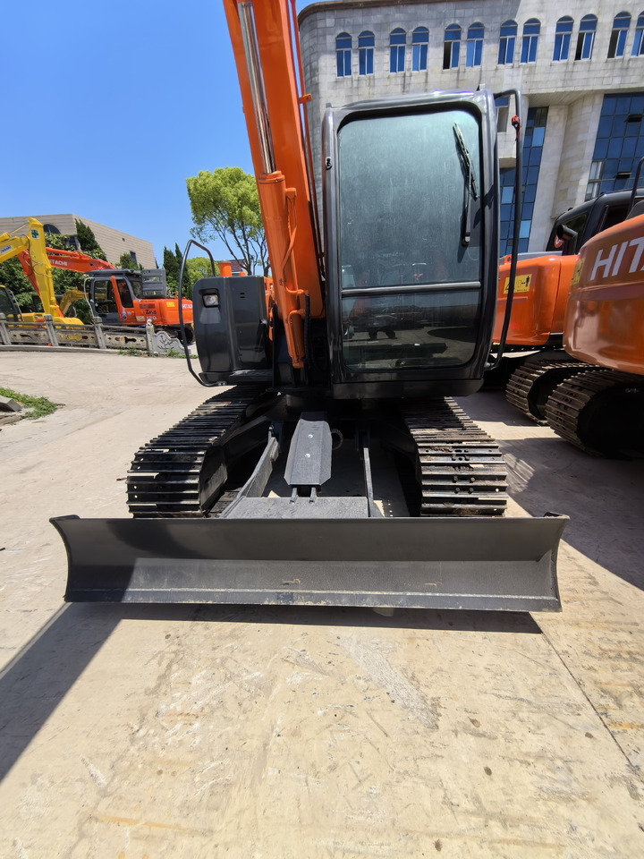 Hitachi ZX70 Excavator - Мини-экскаватор: фото 5 Hitachi ZX70 Excavator - Мини-экскаватор: фото 5