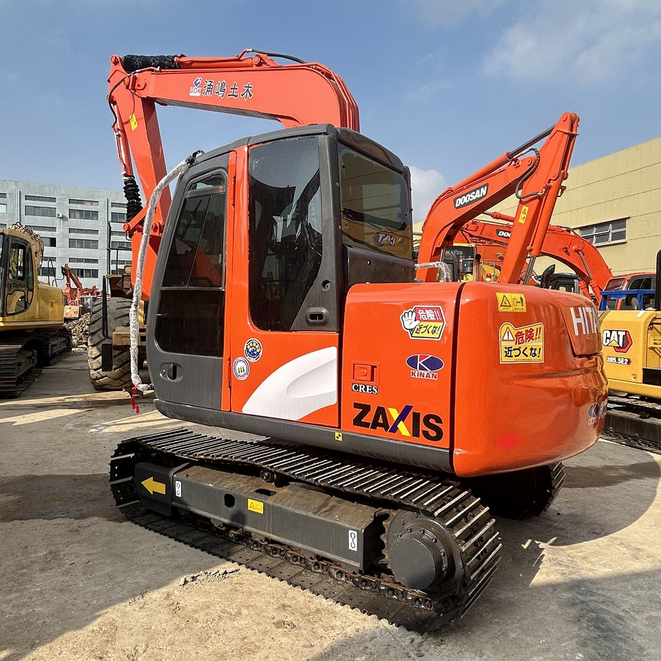 Hitachi Zx70 Crawler Excavator - Мини-экскаватор: фото 1 Hitachi Zx70 Crawler Excavator - Мини-экскаватор: фото 1