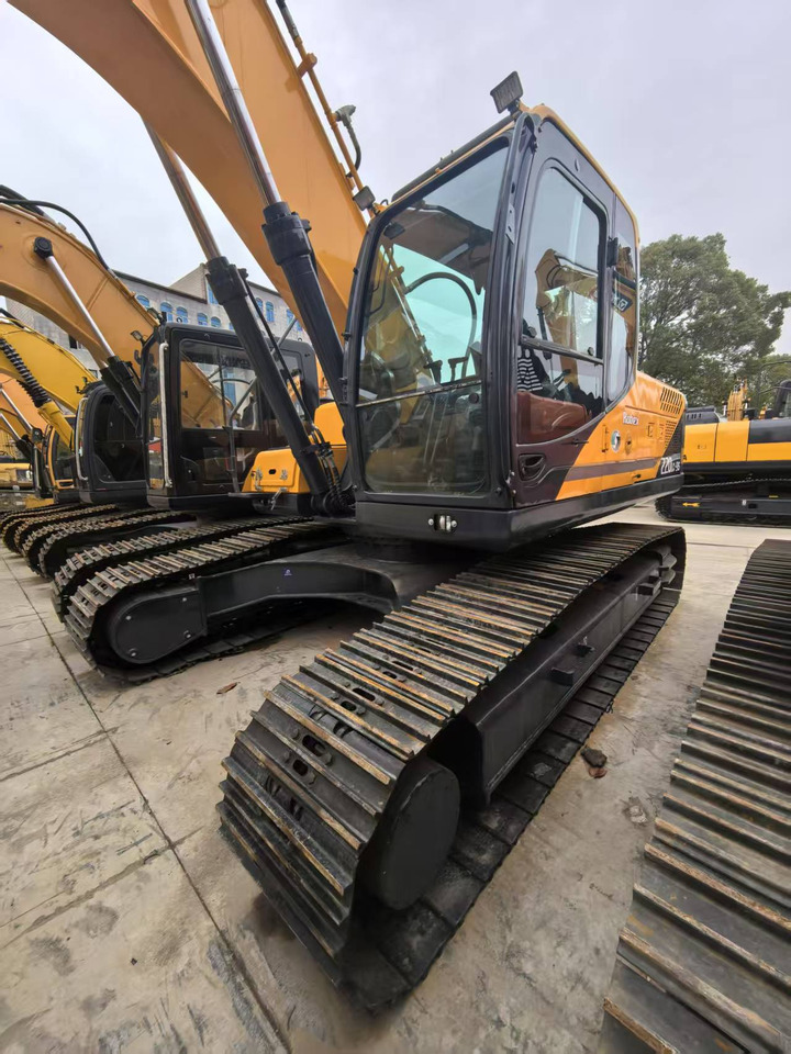 Hyundai 220LC-9S Excavator - Гусеничный экскаватор: фото 4 Hyundai 220LC-9S Excavator - Гусеничный экскаватор: фото 4