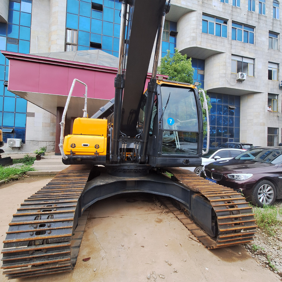 Hyundai 220LC-9S Excavator - Гусеничный экскаватор: фото 4 Hyundai 220LC-9S Excavator - Гусеничный экскаватор: фото 4