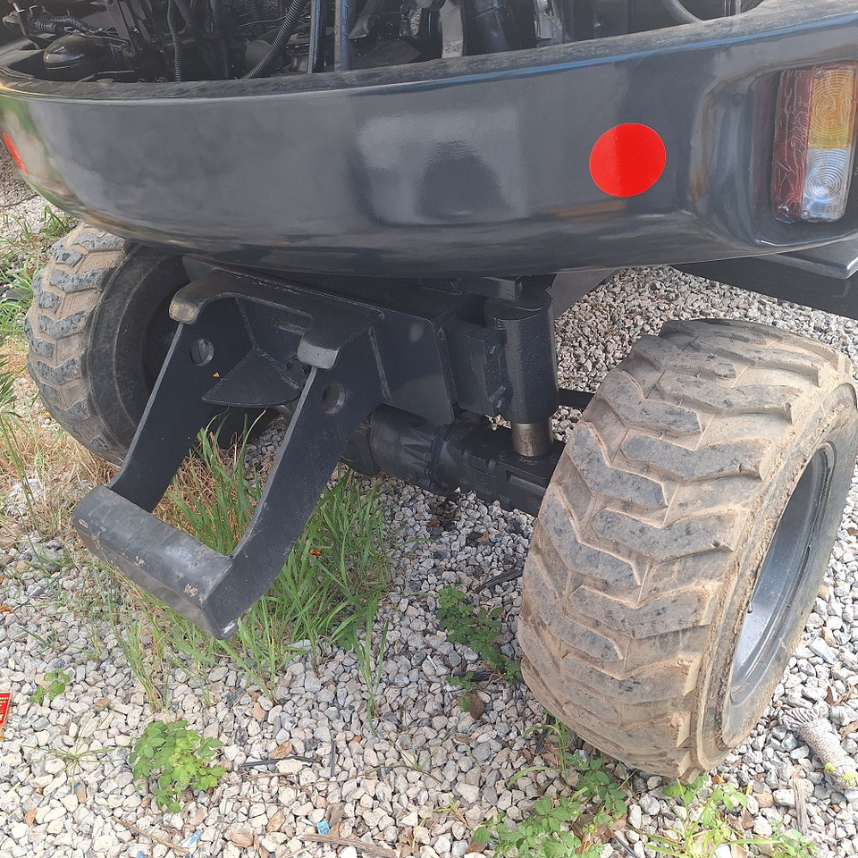 Колёсный экскаватор Hyundai 60vs excavator: фото 6 Колёсный экскаватор Hyundai 60vs excavator: фото 6