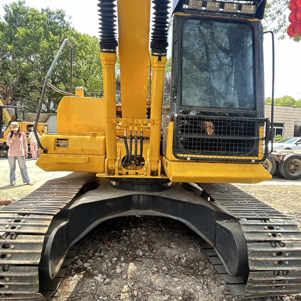 Komatsu PC130-7 Excavator - Гусеничный экскаватор: фото 5 Komatsu PC130-7 Excavator - Гусеничный экскаватор: фото 5