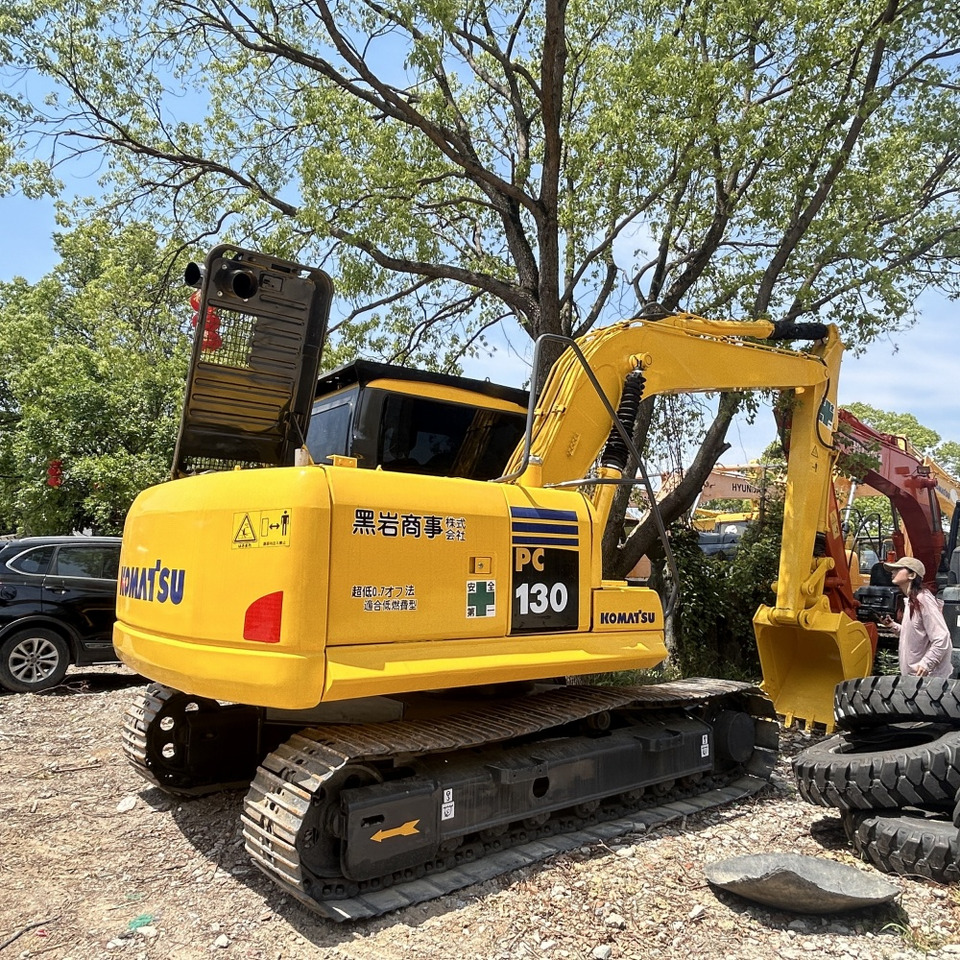 Komatsu PC130-7 Excavator - Гусеничный экскаватор: фото 1 Komatsu PC130-7 Excavator - Гусеничный экскаватор: фото 1