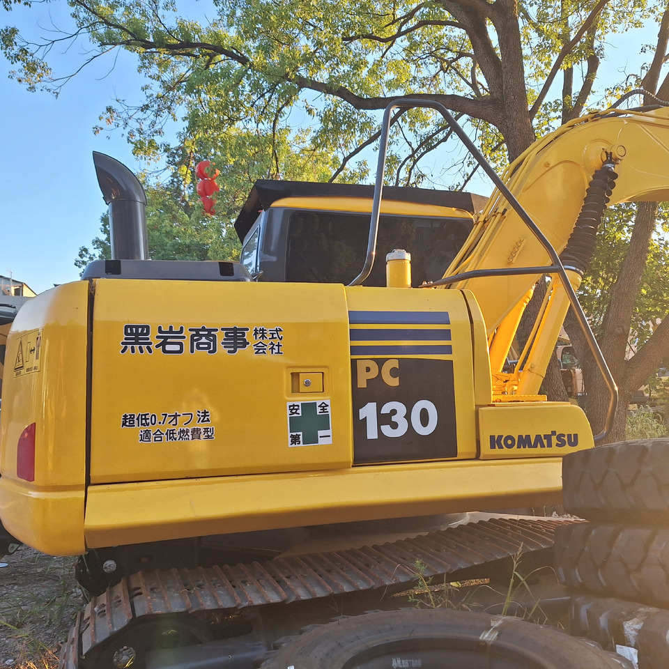 Komatsu PC130 Excavator - Гусеничный экскаватор: фото 1 Komatsu PC130 Excavator - Гусеничный экскаватор: фото 1