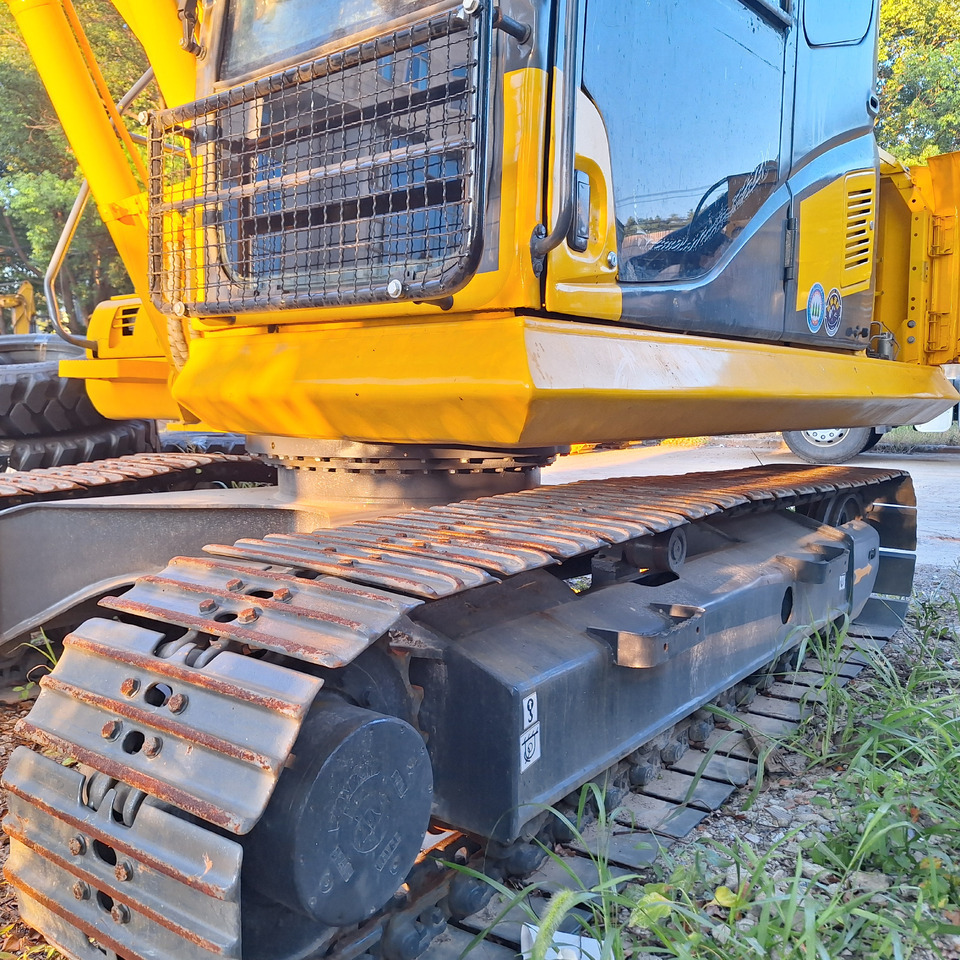Komatsu PC130 Excavator - Гусеничный экскаватор: фото 3 Komatsu PC130 Excavator - Гусеничный экскаватор: фото 3