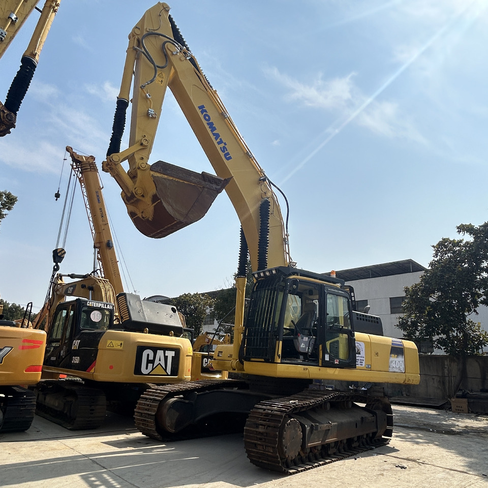 Komatsu PC400 -8 - Гусеничный экскаватор: фото 2 Komatsu PC400 -8 - Гусеничный экскаватор: фото 2