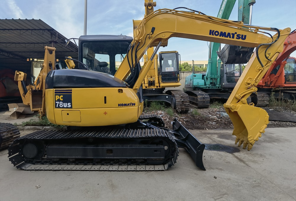 Komatsu pc78 Excavator - Гусеничный экскаватор: фото 4 Komatsu pc78 Excavator - Гусеничный экскаватор: фото 4