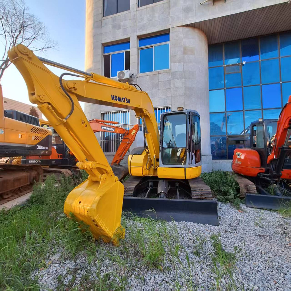 Komatsu pc78 Excavator - Гусеничный экскаватор: фото 2 Komatsu pc78 Excavator - Гусеничный экскаватор: фото 2