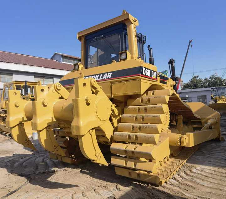 Original Japan Caterpillar Construction Used CAT D6R Crawler Bulldozer Used Bulldozers D6R for sale - Бульдозер: фото 2 Original Japan Caterpillar Construction Used CAT D6R Crawler Bulldozer Used Bulldozers D6R for sale - Бульдозер: фото 2
