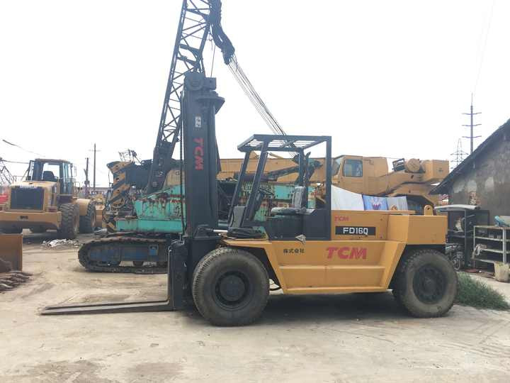 Second Hand TCM FD160 diesel fork lift with Good condition and high performance for sale in shanghai - Дизельный погрузчик: фото 2 Second Hand TCM FD160 diesel fork lift with Good condition and high performance for sale in shanghai - Дизельный погрузчик: фото 2