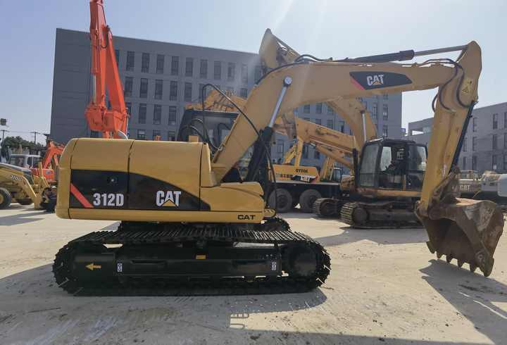 Used CAT 312D2 hydraulic Crawler excavator CATERPILLAR CAT312 second hand hydraulic machinery digger CAT312D on stock - Гусеничный экскаватор: фото 5 Used CAT 312D2 hydraulic Crawler excavator CATERPILLAR CAT312 second hand hydraulic machinery digger CAT312D on stock - Гусеничный экскаватор: фото 5
