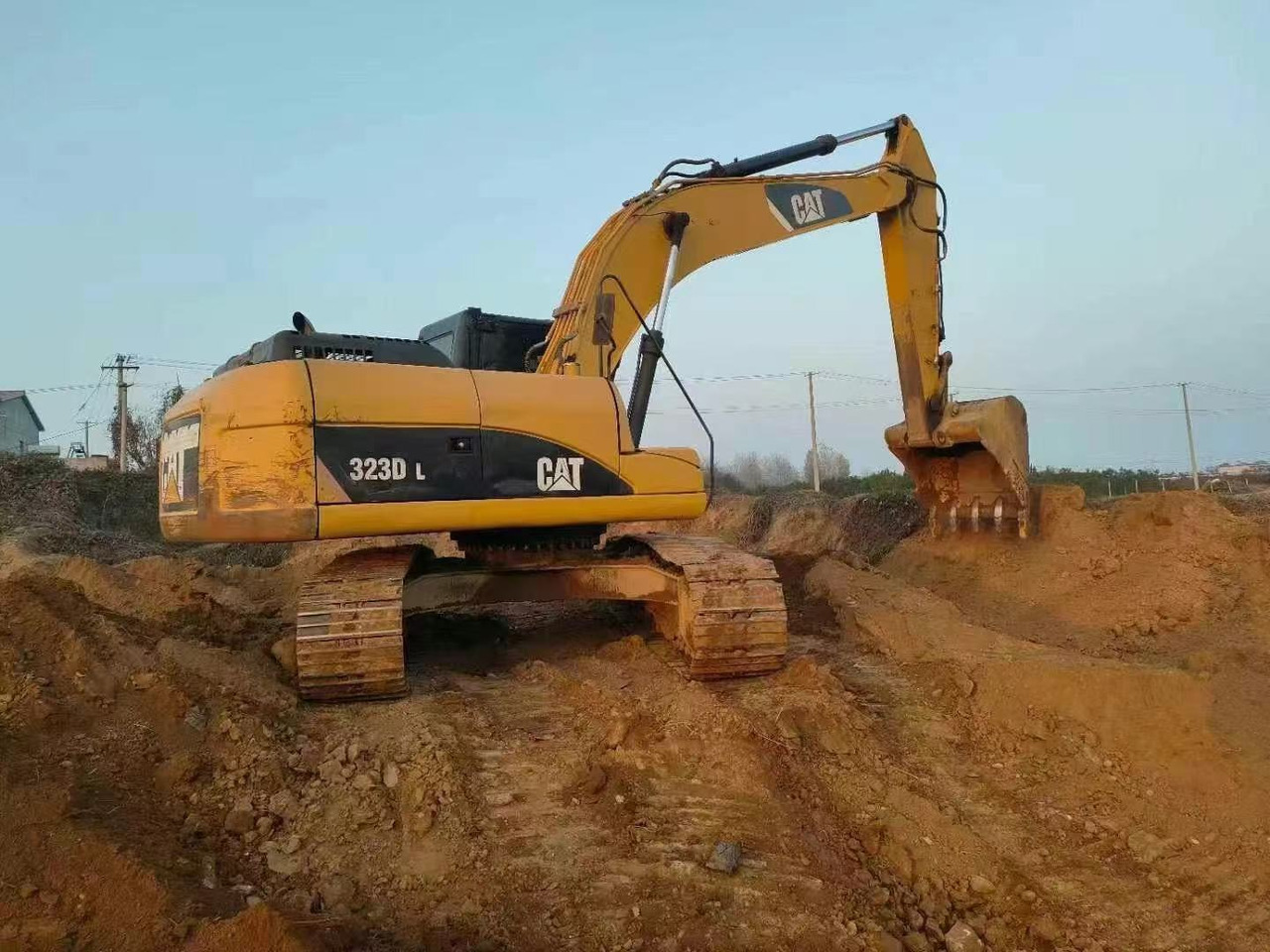 Cat 323d excavators - Экскаватор: фото 1 Cat 323d excavators - Экскаватор: фото 1