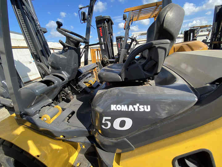 Second hand Komatsu Forklift FD50 FD30 FD25 FD70 used Komatsu Forklift cheap for sale - Дизельный погрузчик: фото 5 Second hand Komatsu Forklift FD50 FD30 FD25 FD70 used Komatsu Forklift cheap for sale - Дизельный погрузчик: фото 5