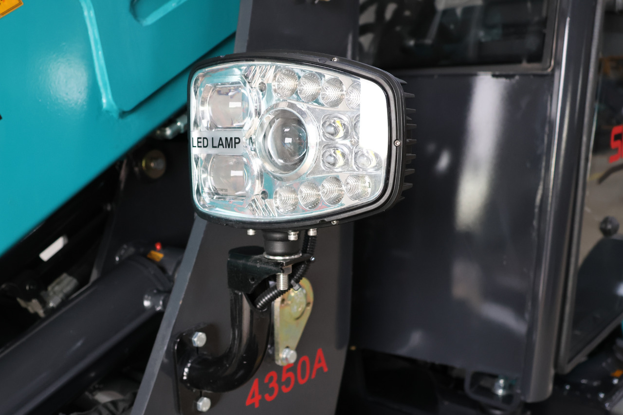 Новый Колёсный погрузчик SCHMiDT 4350A - with Cabin: фото 10