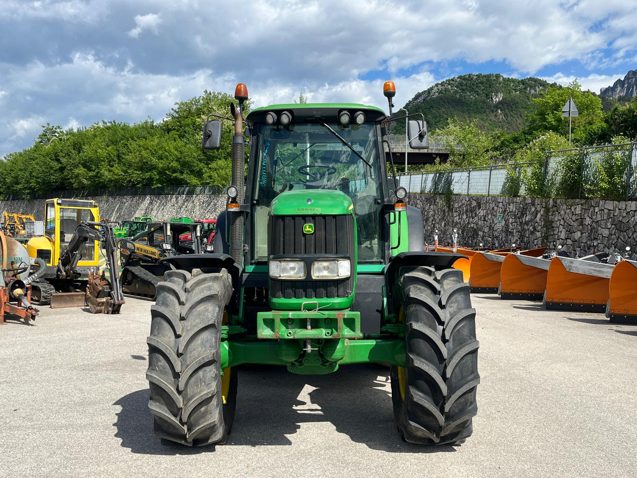 TRATTORE JOHN DEERE 6920S - Трактор: фото 5 TRATTORE JOHN DEERE 6920S - Трактор: фото 5