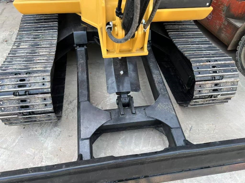 CAT 305.5  - Мини-экскаватор: фото 5 CAT 305.5  - Мини-экскаватор: фото 5
