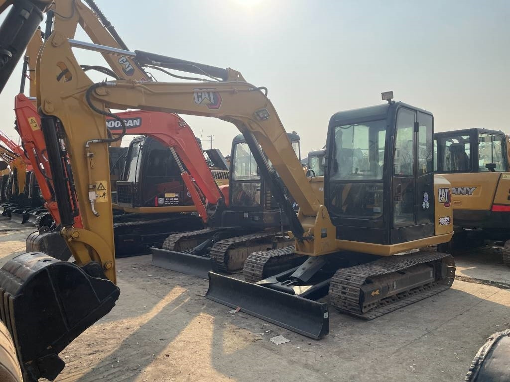 CAT 306E2 - Мини-экскаватор: фото 3 CAT 306E2 - Мини-экскаватор: фото 3