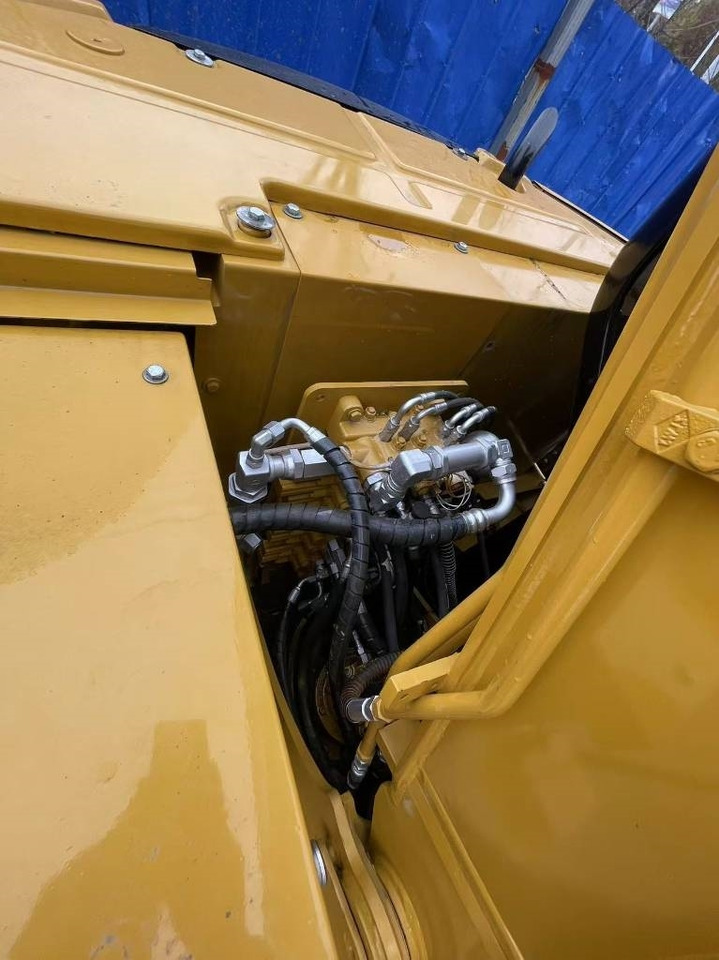 CAT 308 - Мини-экскаватор: фото 5 CAT 308 - Мини-экскаватор: фото 5