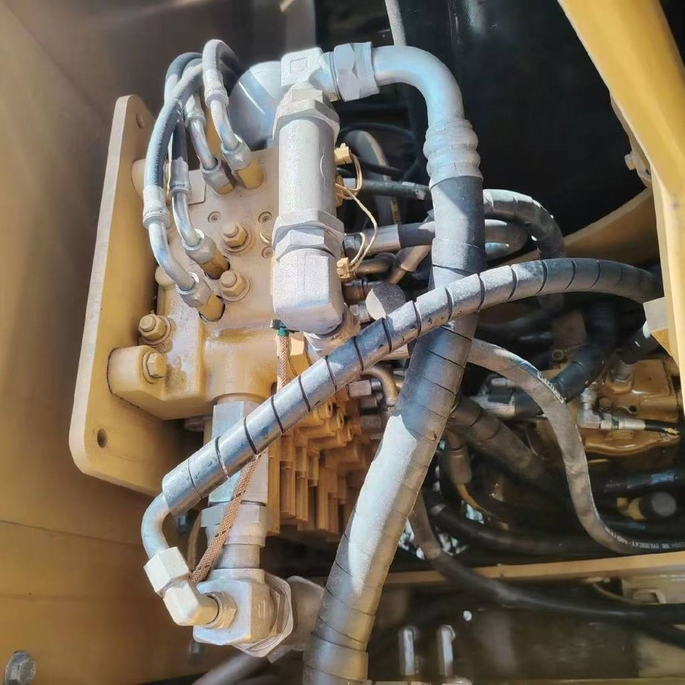 CAT 308 - Мини-экскаватор: фото 5 CAT 308 - Мини-экскаватор: фото 5