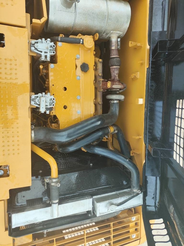 CAT 320 D - Гусеничный экскаватор: фото 4 CAT 320 D - Гусеничный экскаватор: фото 4