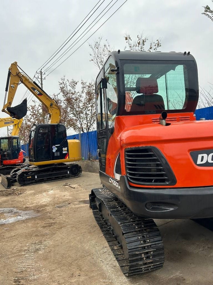 Гусеничный экскаватор Doosan DX 60: фото 11 Гусеничный экскаватор Doosan DX 60: фото 11