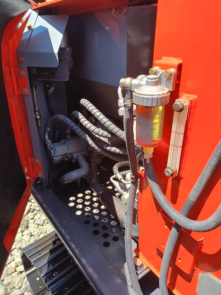 Hitachi 60 - Гусеничный экскаватор: фото 4 Hitachi 60 - Гусеничный экскаватор: фото 4