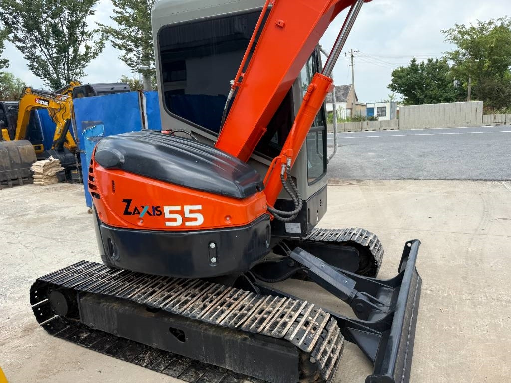 Hitachi ZX 55 - Мини-экскаватор: фото 4 Hitachi ZX 55 - Мини-экскаватор: фото 4