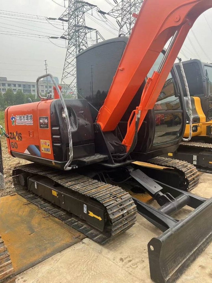 Hitachi zaxis60 - Гусеничный экскаватор: фото 2 Hitachi zaxis60 - Гусеничный экскаватор: фото 2