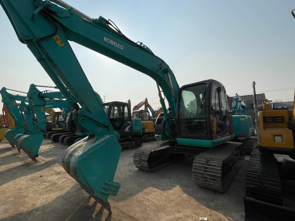 Kobelco SK 135 - Гусеничный экскаватор: фото 1 Kobelco SK 135 - Гусеничный экскаватор: фото 1