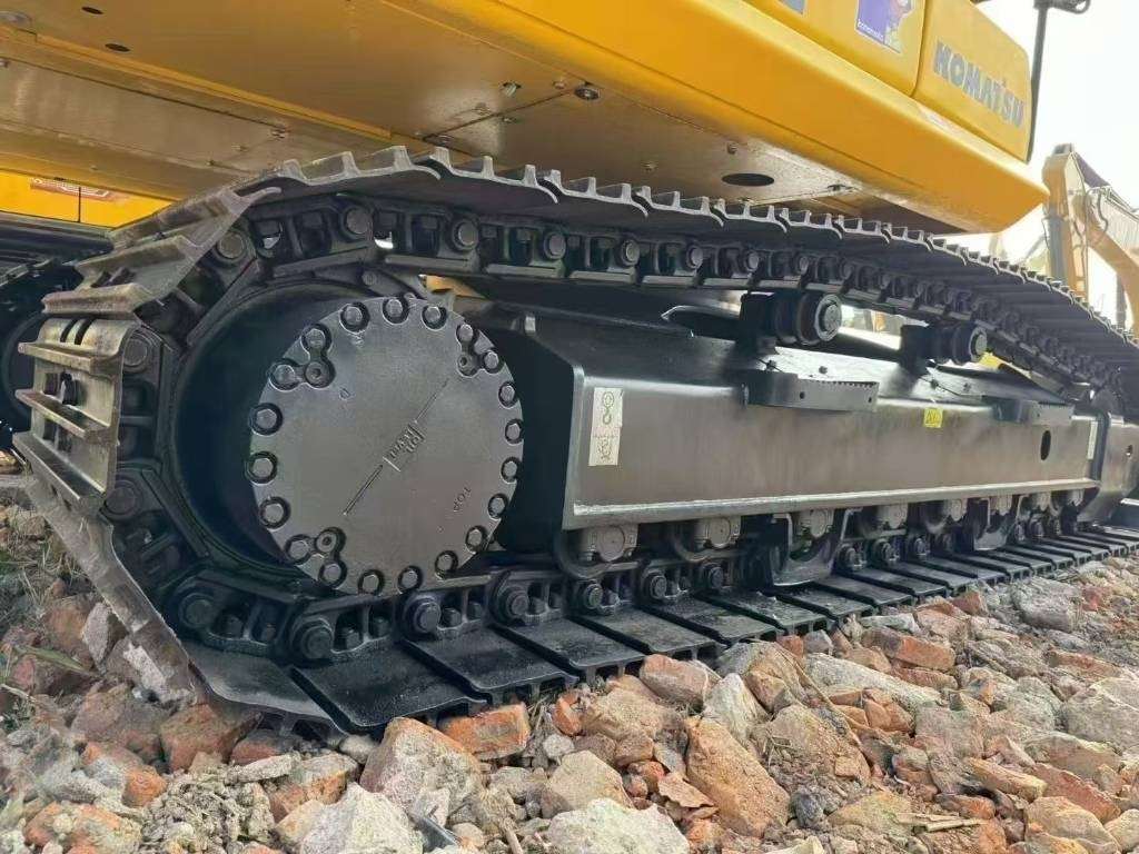 Гусеничный экскаватор Komatsu PC 220: фото 8